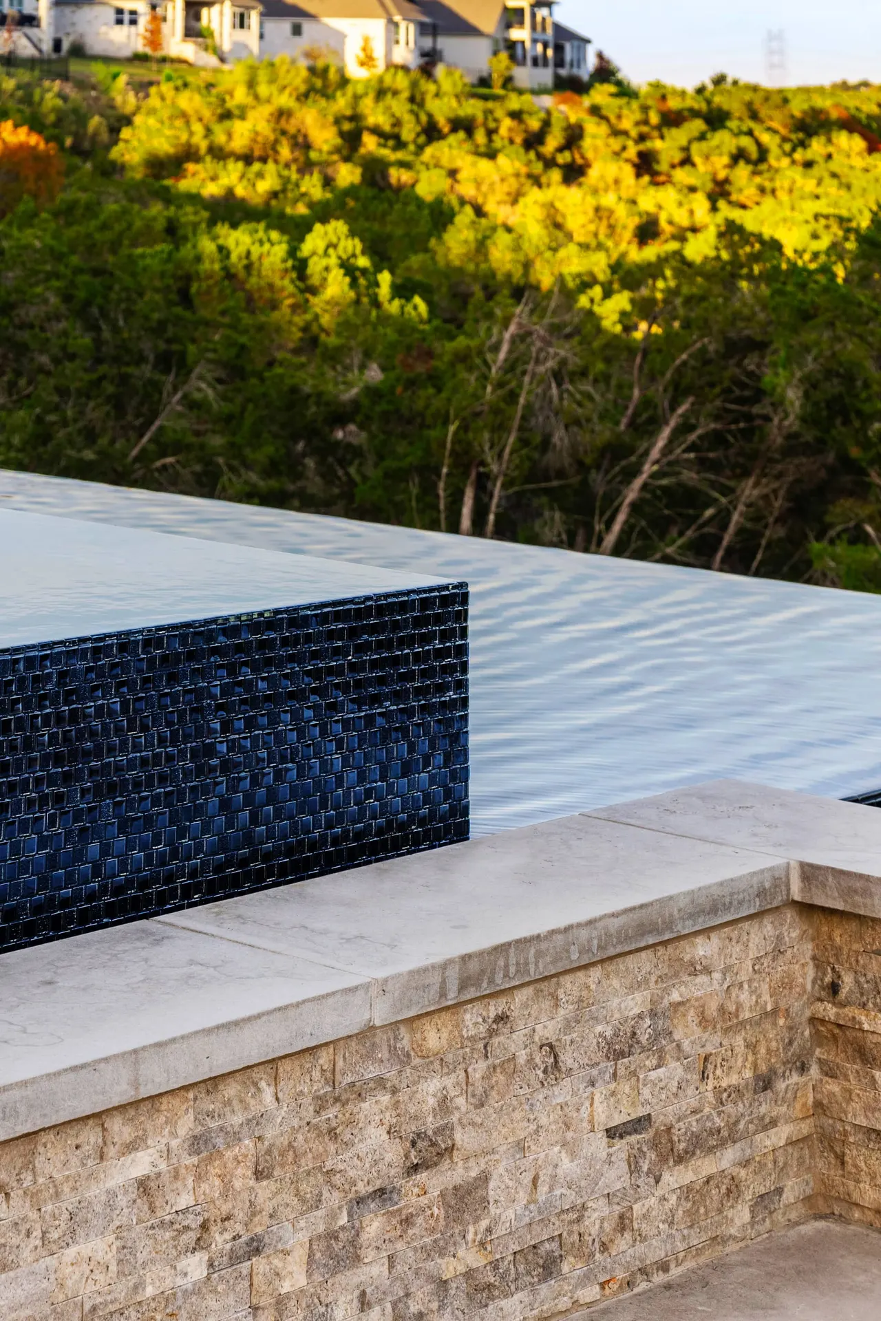 Canyon Rim — Vanishing-edge pool & outdoor living in Austin, TX by GB IV Designs (photo 20)