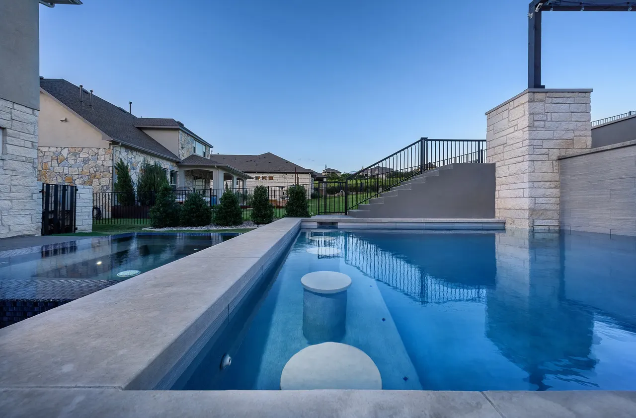 Fire & Water Estate — Estate pool & spa in Texas Hill Country, TX by GB IV Designs (photo 19)