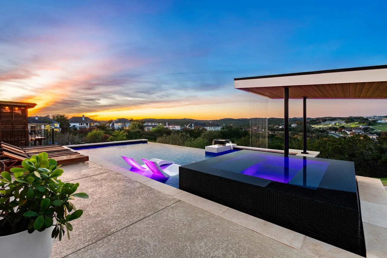 Sunset Perch — Vanishing-edge pool & cabana in Bee Cave, TX by GB IV Designs