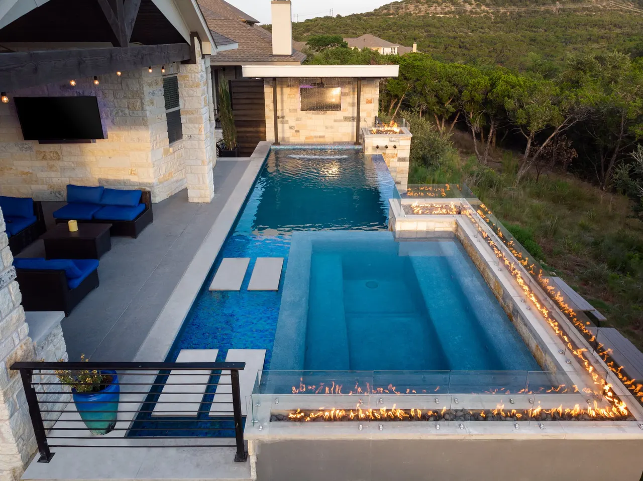 Terraced Modern — Geometric pool & outdoor living in Westlake, TX by GB IV Designs (photo 9)